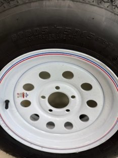 Kenda Karrier KR53 ST205/75D15 Trailer Tire on 15″ White Mod Wheel, 5×4.5